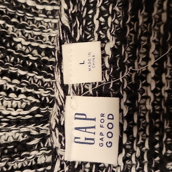 Gap sleeveless open cardigan- marked black and white - Picture 6 of 7